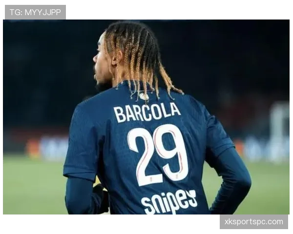 巴黎圣日耳曼战术失衡与更衣室裂痕双重问题，已对球队赛季稳定性与竞争力形成压力